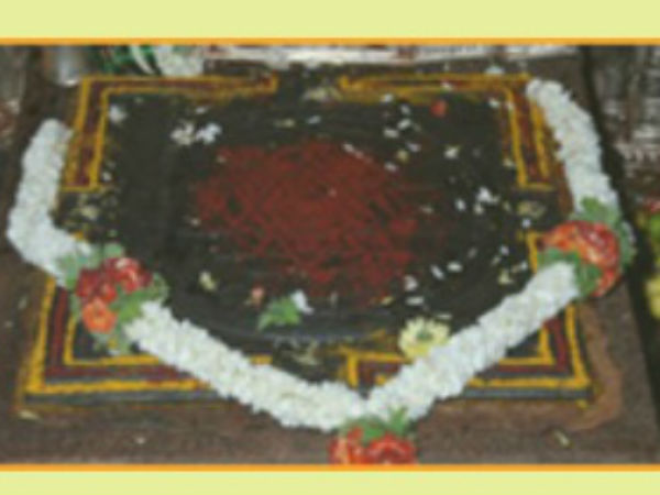 ನಿಮಿಷದಲ್ಲಿ ಇಷ್ಟಾರ್ಥಗಳನ್ನು ಪೂರೈಸುವ ನಿಮಿಷಾಂಬ ದೇವಿ ಇವಳು... ನಿಮಿಷದಲ್ಲಿ ಇಷ್ಟಾರ್ಥಗಳನ್ನು ಪೂರೈಸುವ ನಿಮಿಷಾಂಬ ದೇವಿ ಇವಳು...