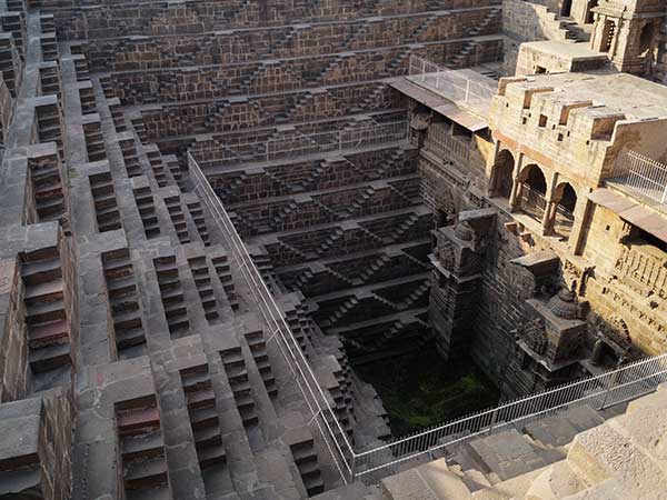 5) ಚಾಂದ್ ಬಾವೊರಿ (ರಾಜಸ್ಥಾನ)