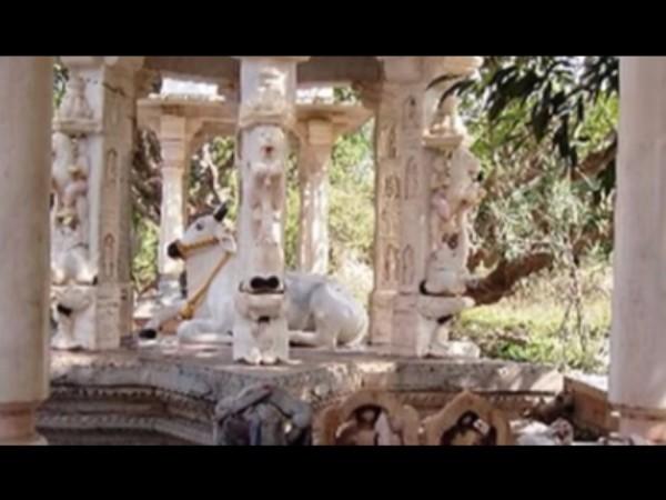 10.ದೇವಾಲಯ