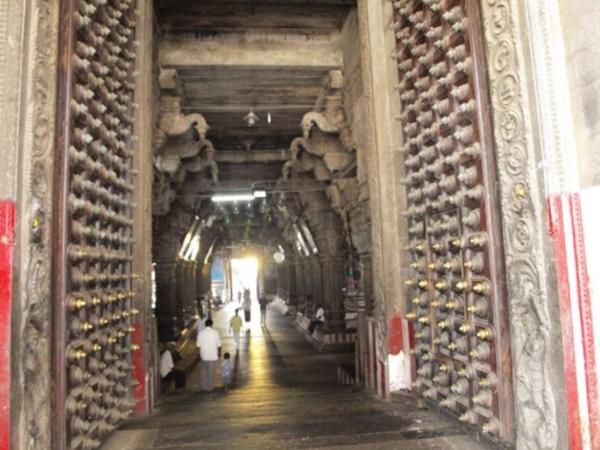 11.ಚಿದಂಬರ ದೇವಾಲಯದಲ್ಲಿ ನಡೆಯುವ ರಹಸ್ಯಗಳು...!