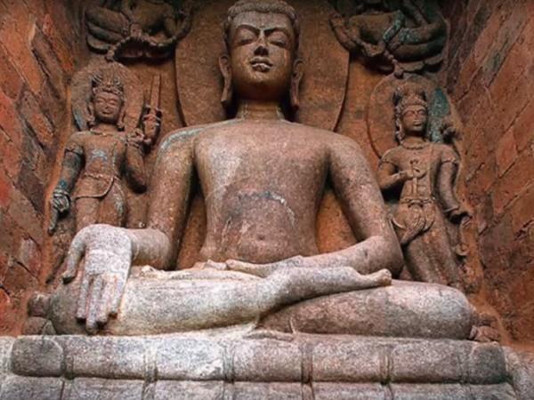 7.ಪೂರಿ ಜಗನ್ನಾಥನ ದೇವಾಲಯಕ್ಕೆ 100 ಕೆ.ಜಿ ಬಂಗಾರ ನೀಡಿದವರು ಯಾರು ಗೊತ್ತ?