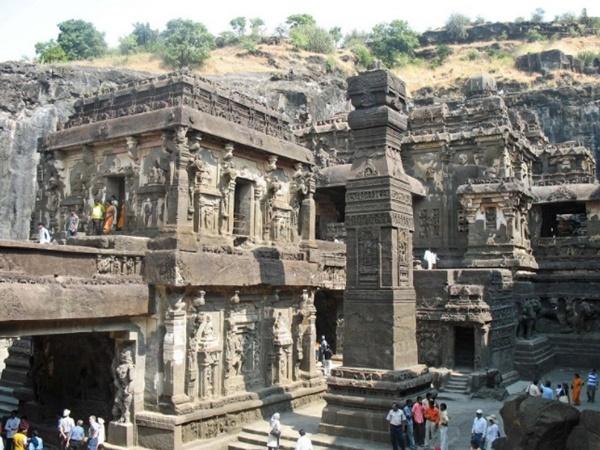 10.ಎಲ್ಲೋರಾ