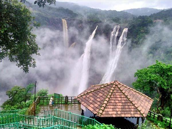 6.ನಿಮ್ಮ ಕಣ್ಣು ಕ್ಯಾಮೆರಾ ಕಣ್ಣಾದರೆ... ಈ ಪ್ರದೇಶಗಳು ನಿಮಗೆ ಆಹ್ವಾನಿಸುತ್ತವೆ...