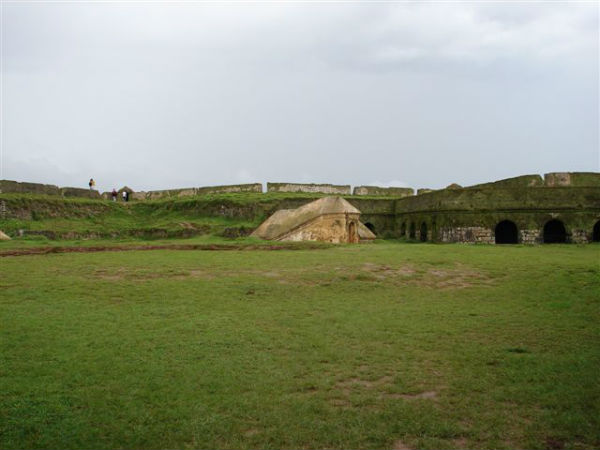 ಮದ್ದುಗುಂಡುಗಳ ಸಂಗ್ರಹಾರವಾಗಿತ್ತು