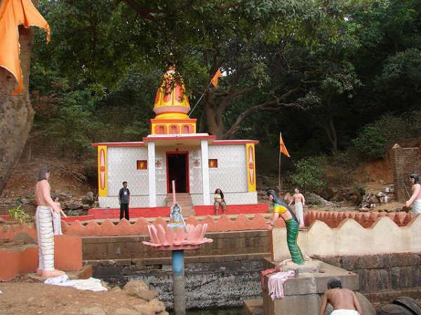 ಹನುಮಾನ್ ಕೊಳ 