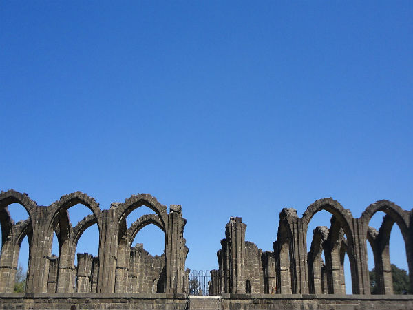 ಬಾರಾ ಕಮಾನ್