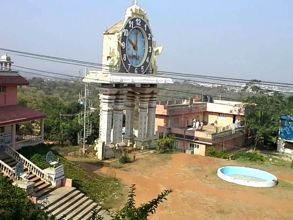 ಗೋಪುರದ ಗಡಿಯಾರ 