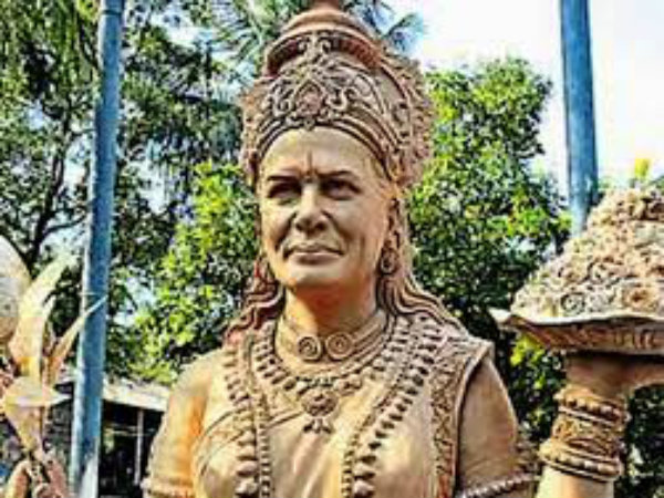 ಎಲ್ಲಿದೆ ಈ ಸೋನಿಯಾ ಗಾಂಧಿ ದೇವಾಲಯ?