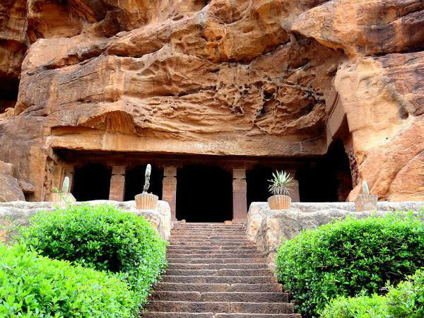 ಬಾದಾವಿ ಗುಹಾ ದೇವಾಲಯ