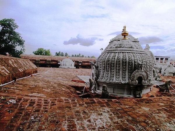 6.ಮತ್ತೊಂದು ಕಥೆಯ ಪ್ರಕಾರ