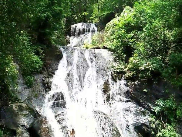 ಬಮನ್ಬೂಡೋ ಜಲಪಾತ ಬಮನ್ಬೂಡೋ ಜಲಪಾತ
