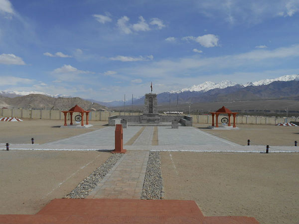 ಎಲ್ಲಿದೆ ಈ ಯುದ್ಧ ಸ್ಮಾರಕ ?