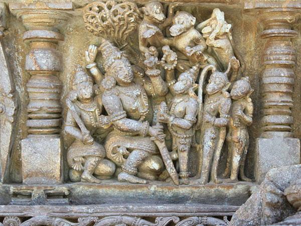 ೯. ಪದ್ಮ ಕೆತ್ತನೆ