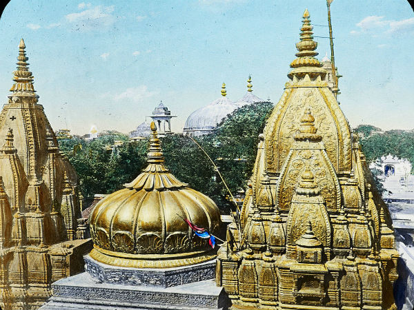 ಮಂದಿರದಲ್ಲಿ ಅನ್ಯ ಧರ್ಮಿಯರಿಗೆ ಪ್ರವೇಶವಿಲ್ಲ ಮಂದಿರದಲ್ಲಿ ಅನ್ಯ ಧರ್ಮಿಯರಿಗೆ ಪ್ರವೇಶವಿಲ್ಲ