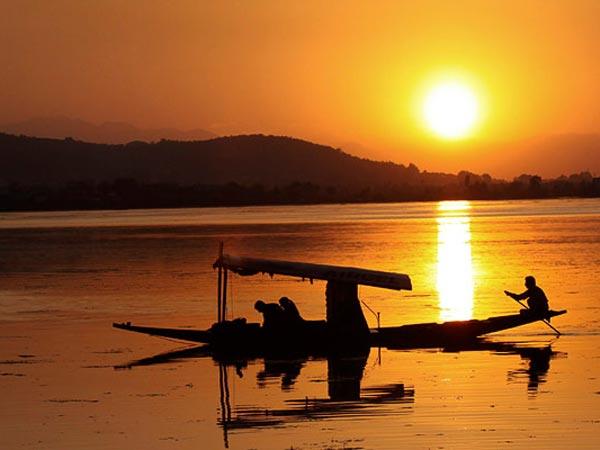 ಸೂರ್ಯಾಸ್ತದ ಮಾಯಾಜಾಲದ ಪ್ರದೇಶಗಳಿವು...