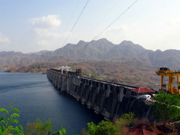 ನಗಾರಿಯ ಬೆಟ್ಟ 