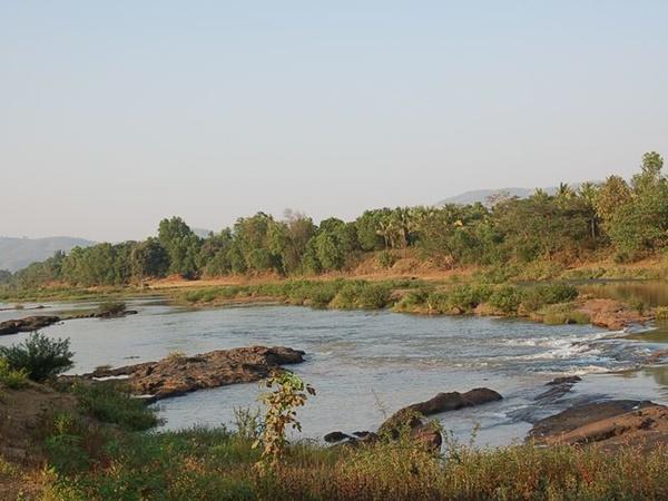 ಉದ್ದಾರ್ ಬಿಸಿನೀರಿನ ಬುಗ್ಗೆಗಳು 