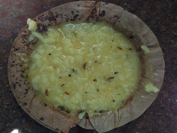 ಪ್ರಸಾದ ಸೇವೆ ಪ್ರಸಾದ ಸೇವೆ