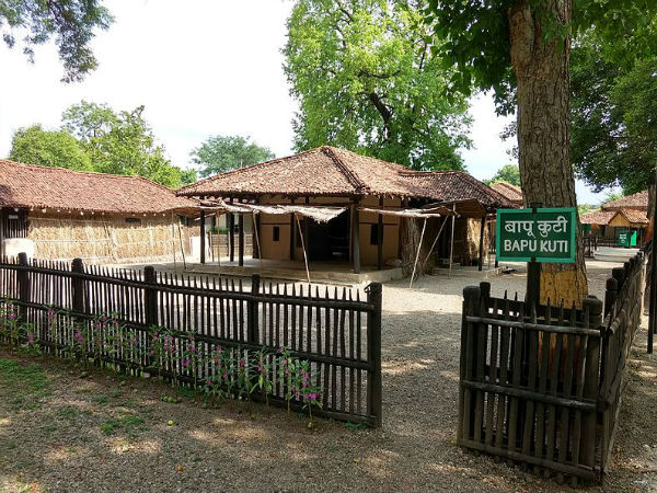 500 ರೂ. ಖರ್ಚಲ್ಲಿ ಮನೆ ನಿರ್ಮಾಣ 