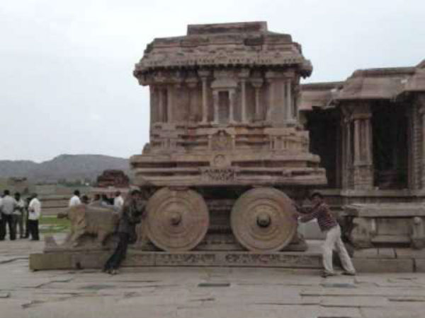 ಆನೆಗುಂಡಿಯ ದೇವಾಲಯಗಳು