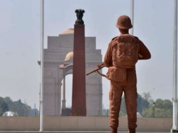 ಪ್ರತೀ ದಿನ ತೆರೆದಿರುತ್ತದೆ, ಜೊತೆಗೆ ಉಚಿತ ಪ್ರವೇಶ ಪ್ರತೀ ದಿನ ತೆರೆದಿರುತ್ತದೆ, ಜೊತೆಗೆ ಉಚಿತ ಪ್ರವೇಶ