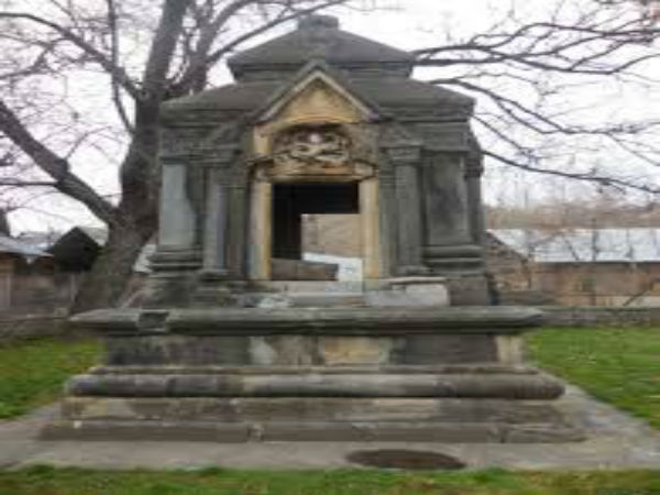 ಪೇಯರ್ ಟೆಂಪಲ್