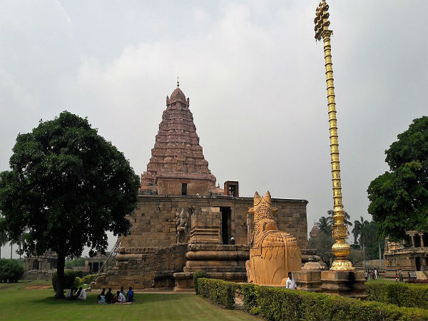 ಮುಖ್ಯ ದೇವತೆ ಶಿವ