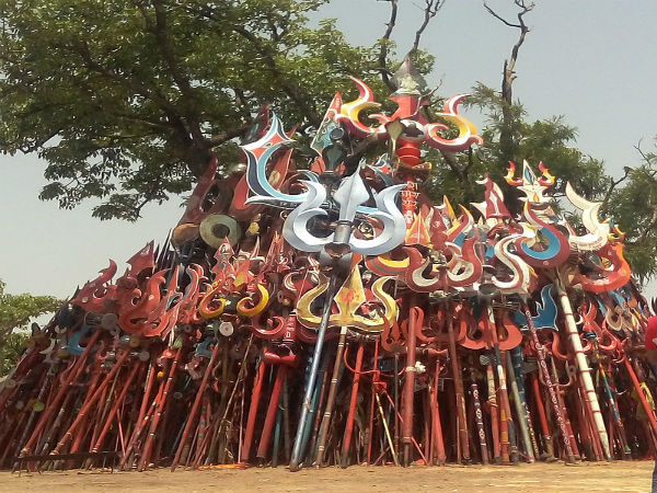 ಮೂರು, ನಾಲ್ಕು ಕ್ವಿಂಟಾಲ್ ತೂಗುವ ತ್ರಿಶೂಲ 