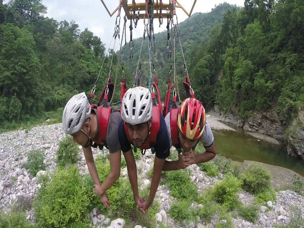 120 ಮೀಟರ್ ಎತ್ತರ 