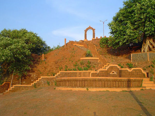 ಓವರ್‌ಬರ್ರಿಸ್ ಫಾಲಿ 