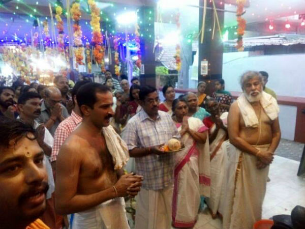 ದಂತಕಥೆಯ ಪ್ರಕಾರ ದಂತಕಥೆಯ ಪ್ರಕಾರ