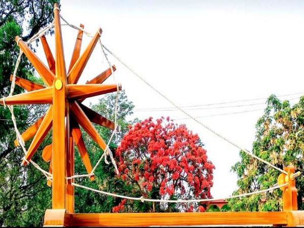 ಪ್ರಮುಖ ಪ್ರವಾಸಿ ತಾಣಗಳು 