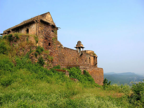 ನಾಗರಿಕರು ಸೌಹಾರ್ದ ಮನೋಭಾವದವರು