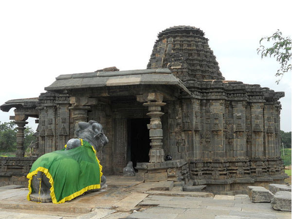 ಡಂಬಲ್ ಗ್ರಾಮದ ಬಗ್ಗೆ ಸ್ವಲ್ಪ