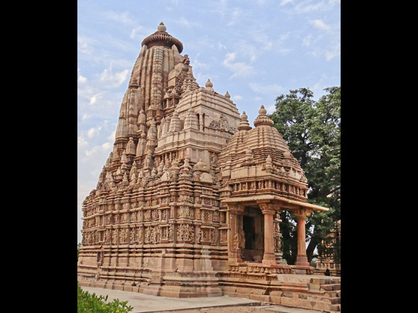 8. ಖಜುರಾಹೋ 8. ಖಜುರಾಹೋ