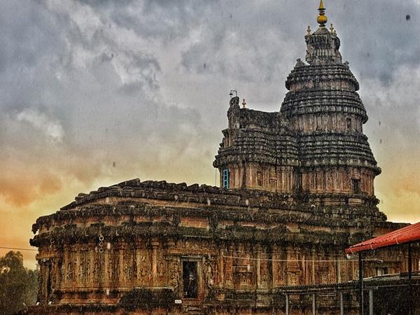  ಶೃಂಗೇರಿಯ ಹಿಂದಿರುವ ಪುರಾಣ ಮತ್ತು ದಂತೆ ಕಥೆಗಳು- ಶೃಂಗೇರಿಯ ಸುತ್ತಮುತ್ತಲಿರುವ ಪ್ರವಾಸಿ ತಾಣಗಳು