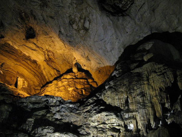 ಗುಹೆ ನೋಡಲು ಹೀಗೆ ಬನ್ನಿ.. 