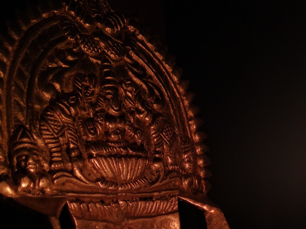 ಹಲವಾರು ಬಾರಿ ಲೂಟಿಗೊಳಗಾದ ದೇವಸ್ಥಾನ