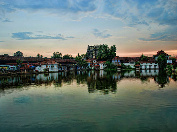 ಪದ್ಮನಾಭ ಸ್ವಾಮಿ ದೇವಾಲಯ ಪದ್ಮನಾಭ ಸ್ವಾಮಿ ದೇವಾಲಯ