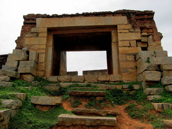 ದೇವನಹಳ್ಳಿ ಕೋಟೆ