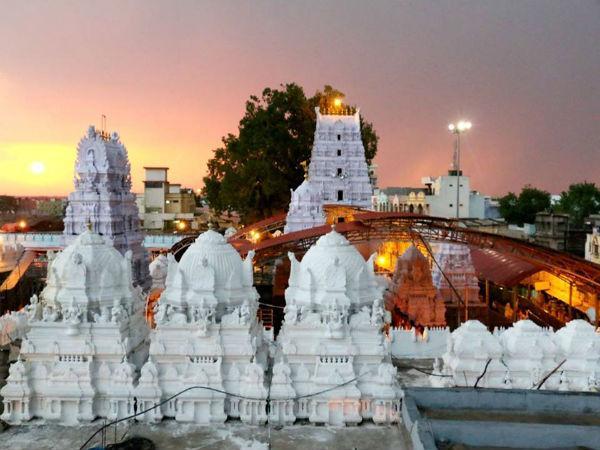 ವೇಮುಲವಾಡ ವೇಮುಲವಾಡ