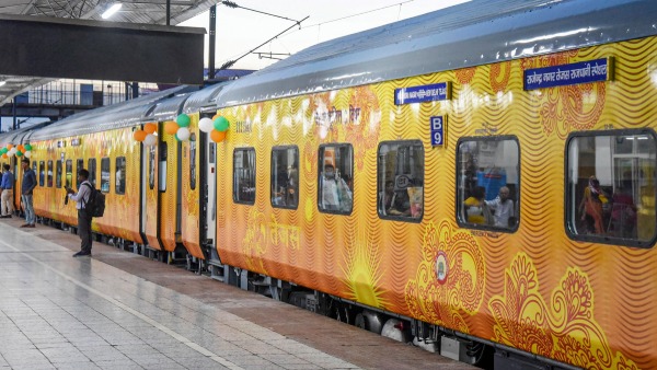 rajdhani-express rajdhani-express