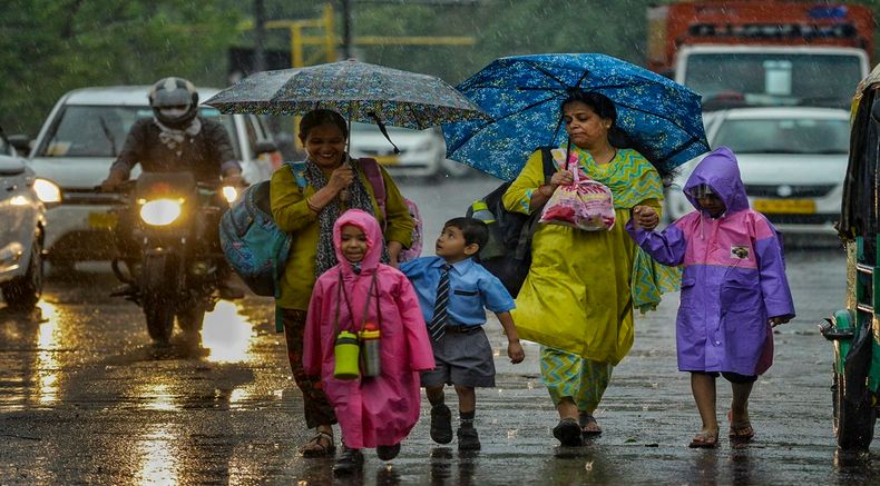 ഡല്‍ഹി കാലാവസ്ഥ: മഴയും ഇടിമിന്നലും.. തലസ്ഥാനത്ത് ഇന്ന് യെല്ലോ അലർട്ട്