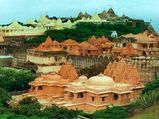 1008 ക്ഷേത്രങ്ങളുള്ള അത്ഭുതമല ഗുജറാത്തിലാണ്