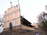  പൊന്നിന്‍ കുരിശുമുത്തപ്പോ പൊന്‍മലകേറ്റം