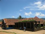 ബ്രഹ്മഗിരിയുടെ താഴ്‌വരയിലെ ദക്ഷിണകാശി
