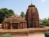 വാസ്തുവിദ്യയും ശില്പനിര്‍മ്മാണവും കൂടിച്ചേരുന്ന മുക്തേശ്വര്‍ ക്ഷേത്രം