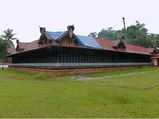 വടക്കന്‍ പാട്ടിലെ വരികളുറങ്ങുന്ന ലോകനാര്‍ക്കാവ് ഭഗവതി ക്ഷേത്രം