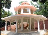 ഗുരുദേവ ദര്‍ശനങ്ങളുടെ പുണ്യം പകരുന്ന ശിവഗിരി