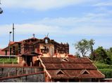 ദേവിയെ ചങ്ങലയില്‍ തളച്ച  ഈ ക്ഷേത്രത്തെക്കുറിച്ച് അറിയുമോ?  